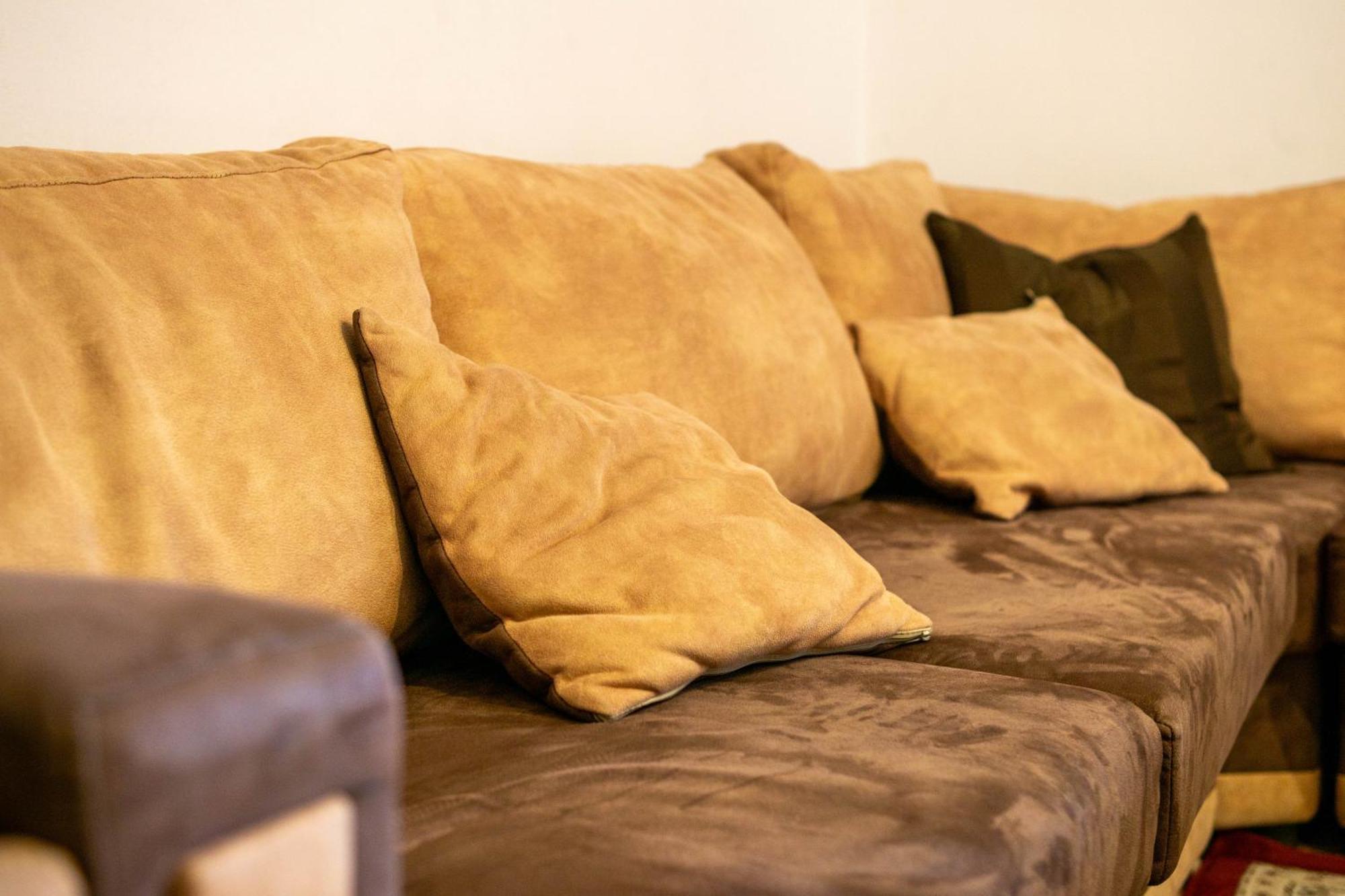 טיראנה Bllok Bright Private Bedrooms With Private Bathroom On Shared Apartment מראה חיצוני תמונה