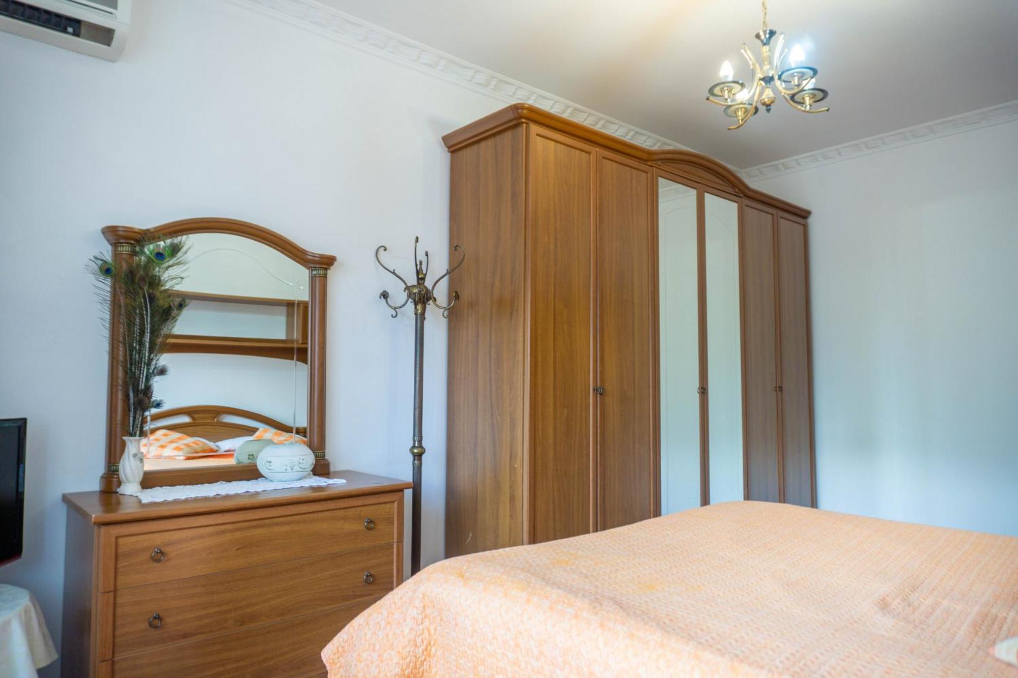 טיראנה Bllok Bright Private Bedrooms With Private Bathroom On Shared Apartment מראה חיצוני תמונה