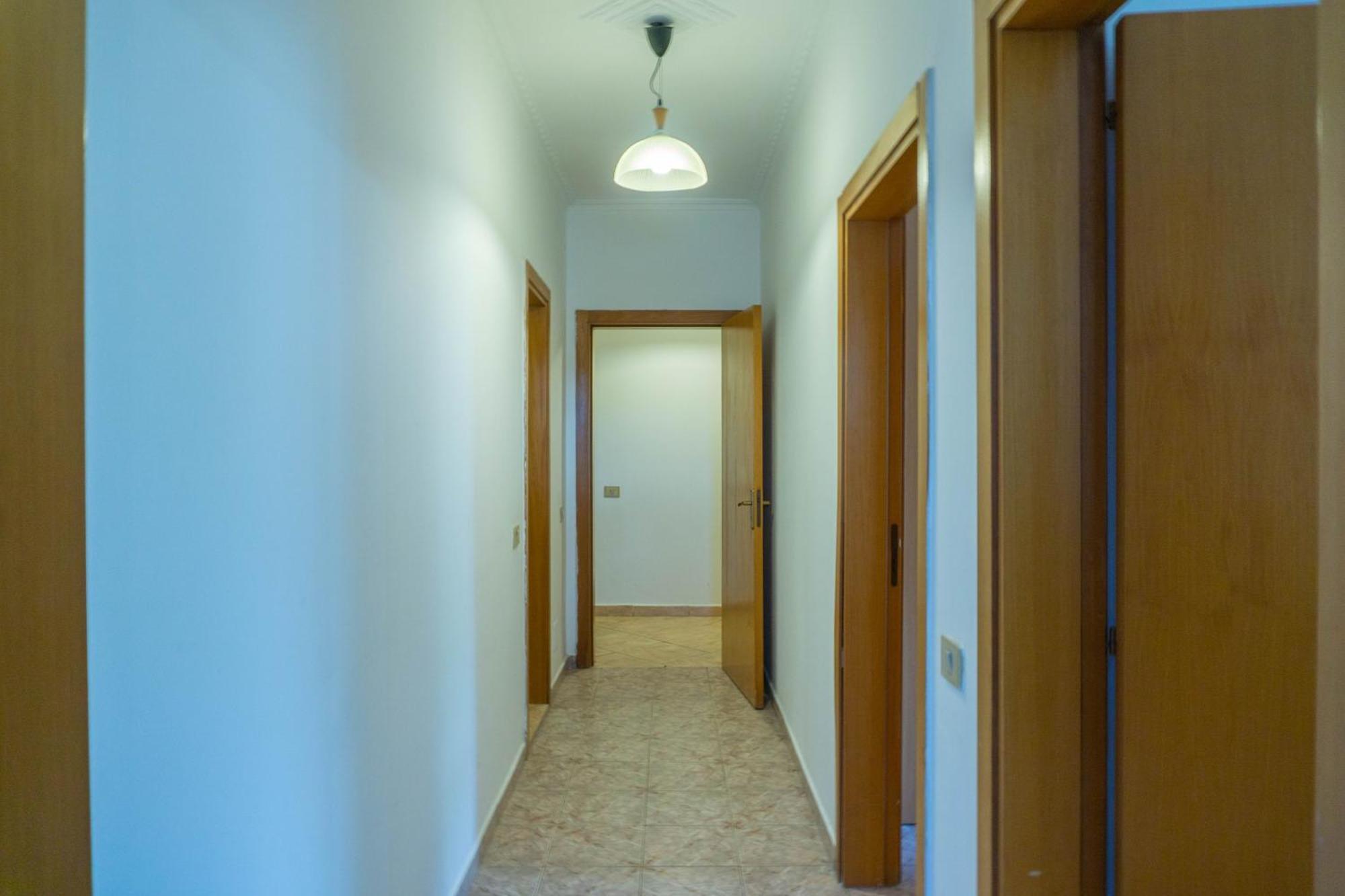 טיראנה Bllok Bright Private Bedrooms With Private Bathroom On Shared Apartment מראה חיצוני תמונה