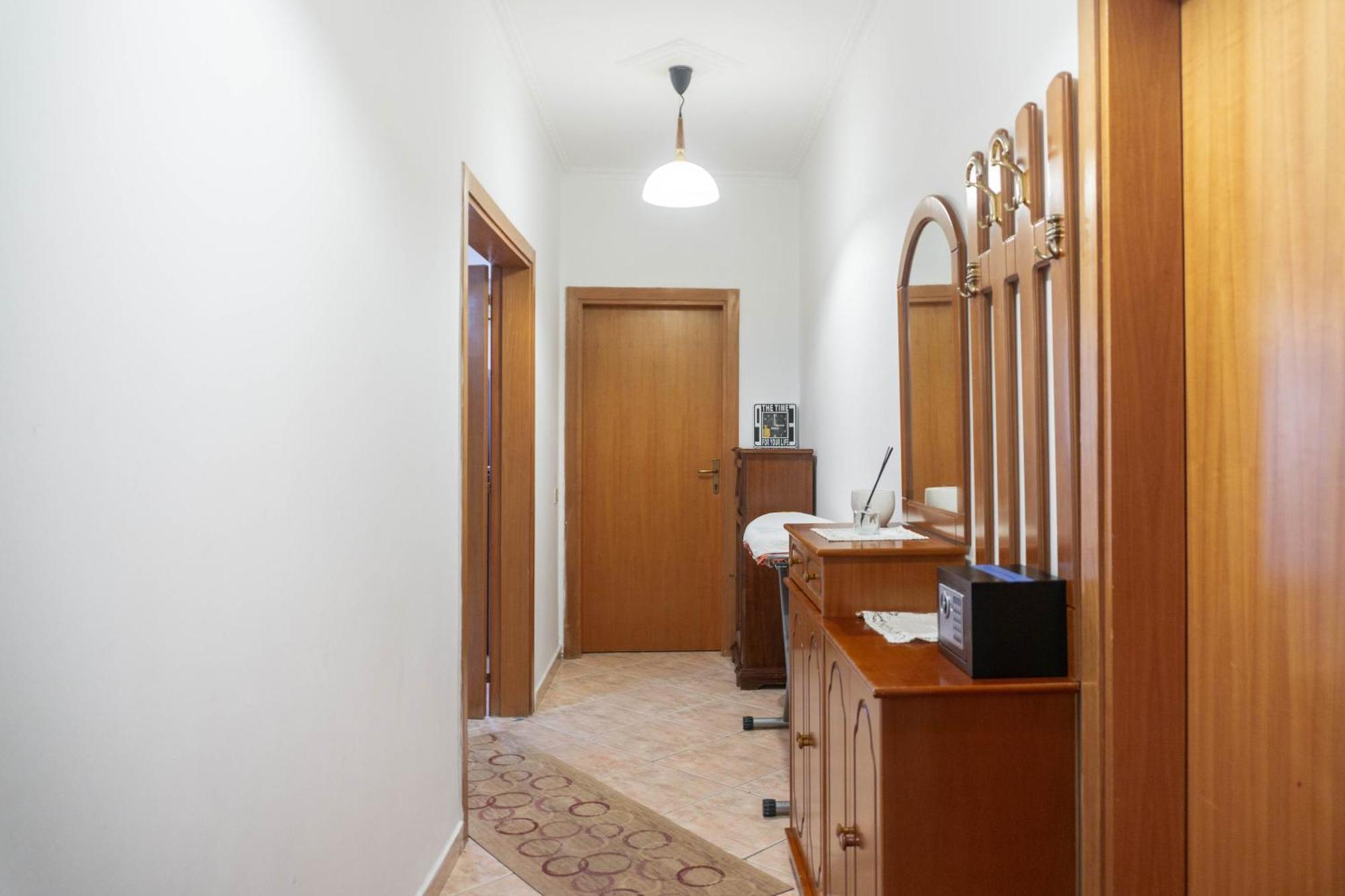 טיראנה Bllok Bright Private Bedrooms With Private Bathroom On Shared Apartment מראה חיצוני תמונה